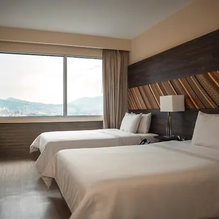 V Grand Hotel, A Member Of Radisson Individuals Medellin Exterior photo