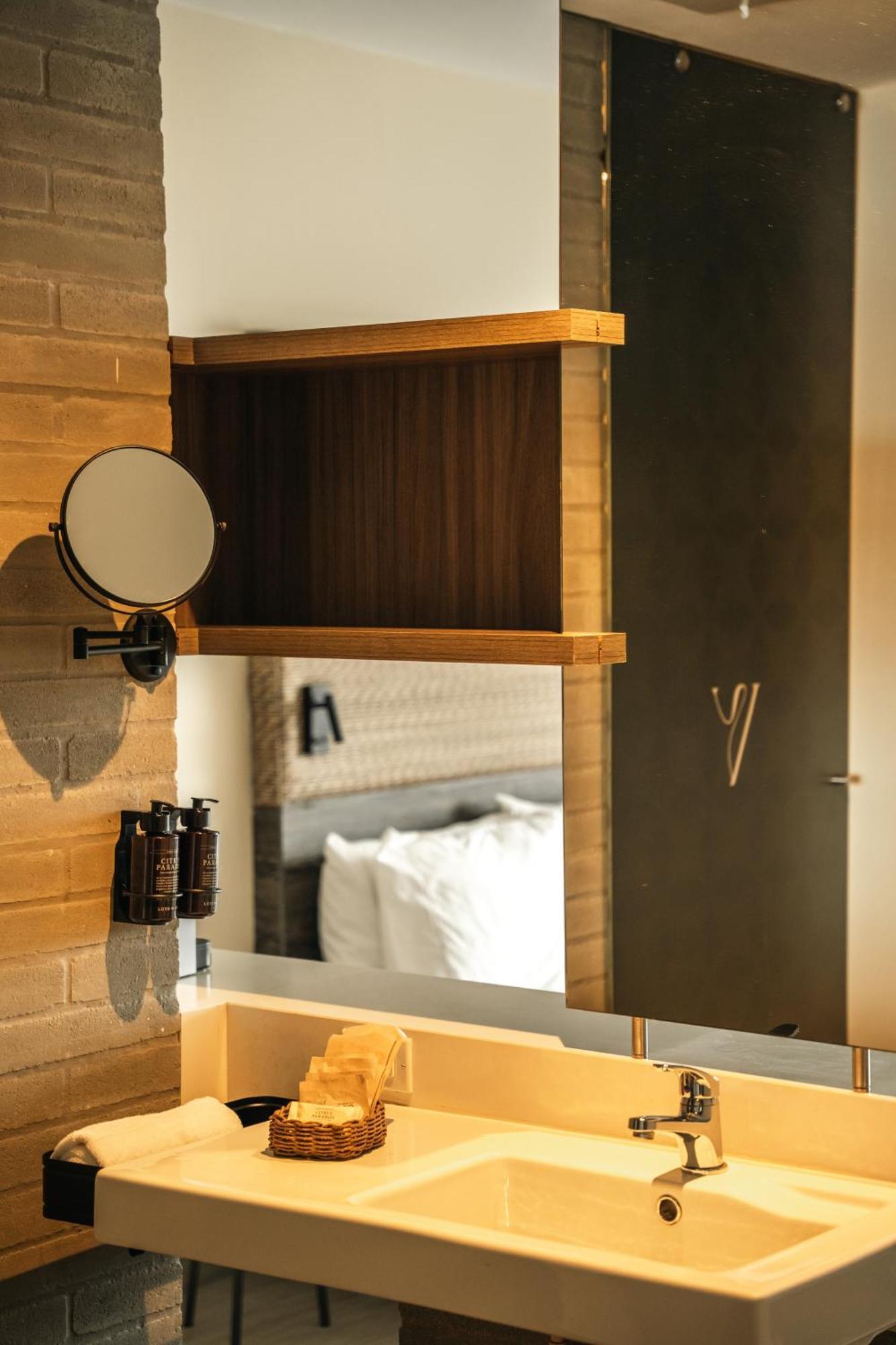 V Grand Hotel, A Member Of Radisson Individuals Medellín