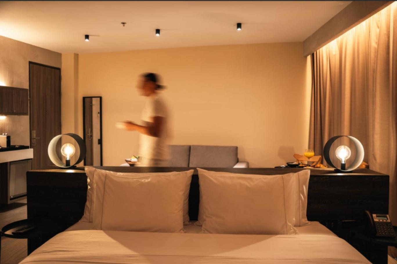 Hotel V Grand Hotel, A Member Of Radisson Individuals 4*