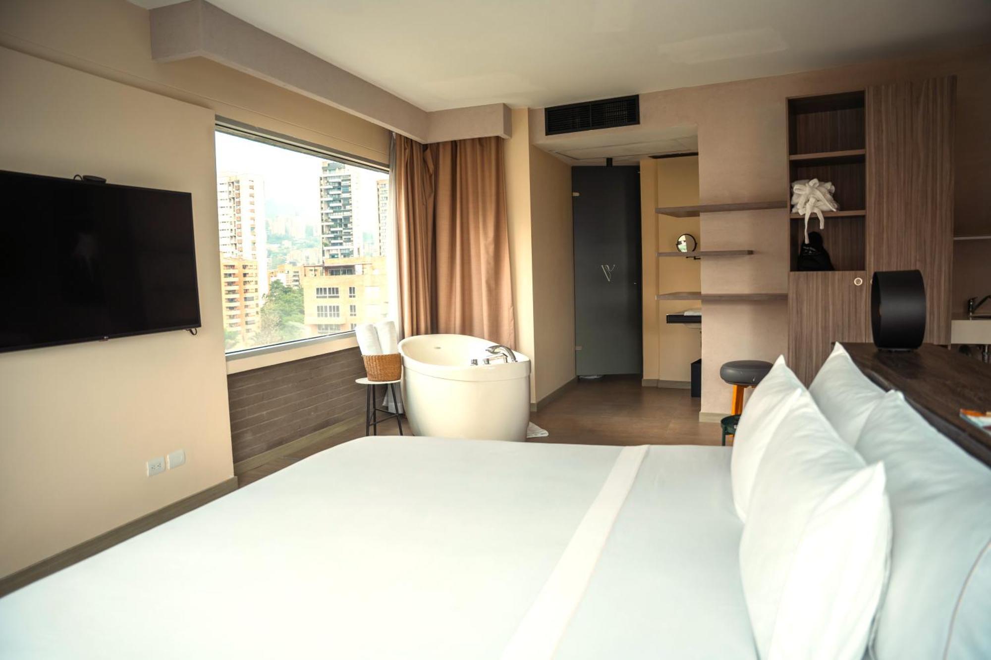 V Grand Hotel, A Member Of Radisson Individuals Medellín